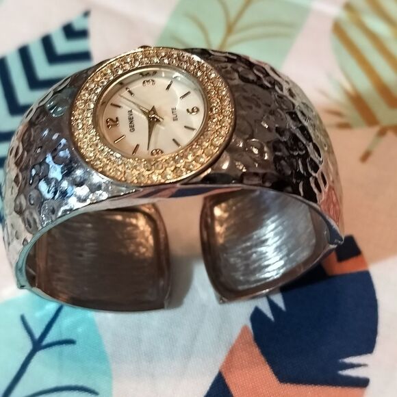 Geneva Elite Black and Silver Watch Bracelet main image 5